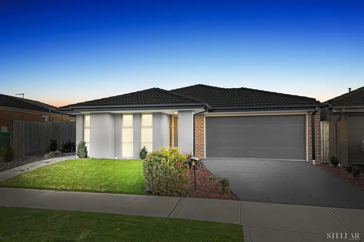 43 Goshawk Drive, Pakenham VIC 3810