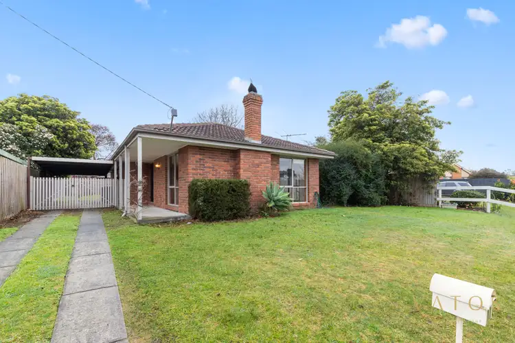 17 Nottingham Avenue