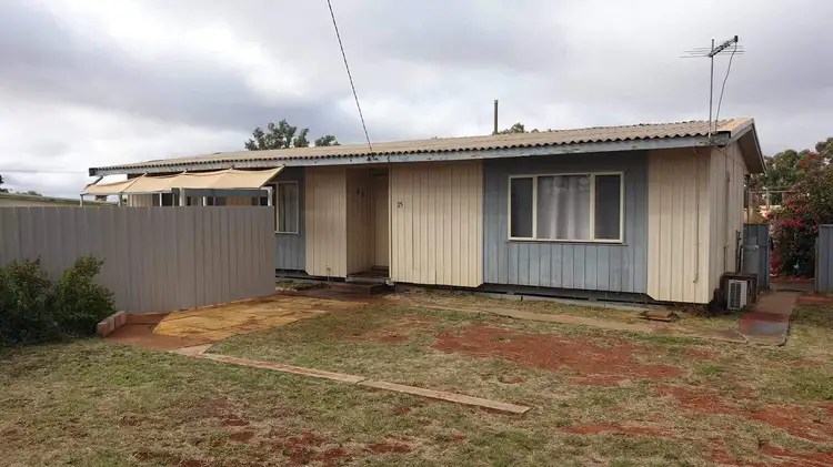 25 Phoenix Street, Laverton WA 6440