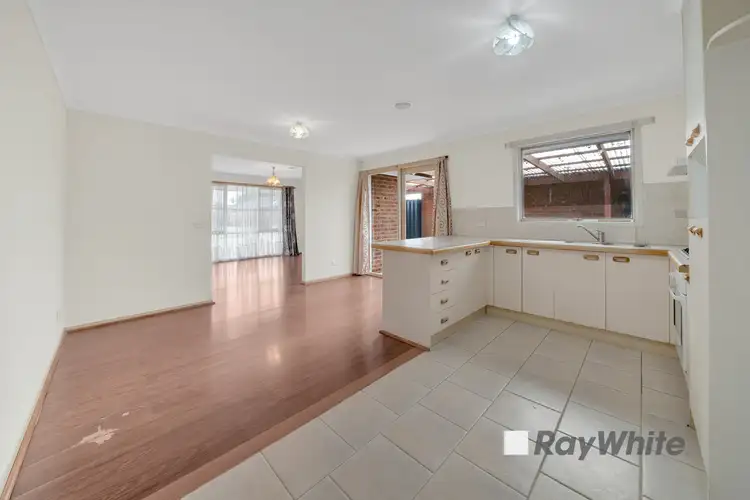 Fifth view of Homely house listing, 7 Cypress Close, Hampton Park VIC 3976