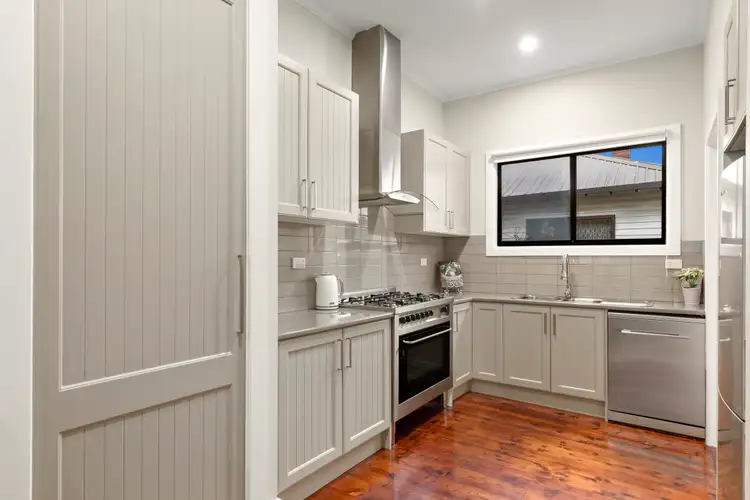 Fifth view of Homely house listing, 17 Alice Street, Sunshine VIC 3020
