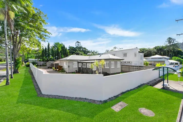 2 Hodel Street, Whitfield QLD 4870