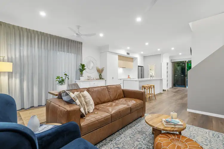 70/1 Grande Avenue, Carrara QLD 4211