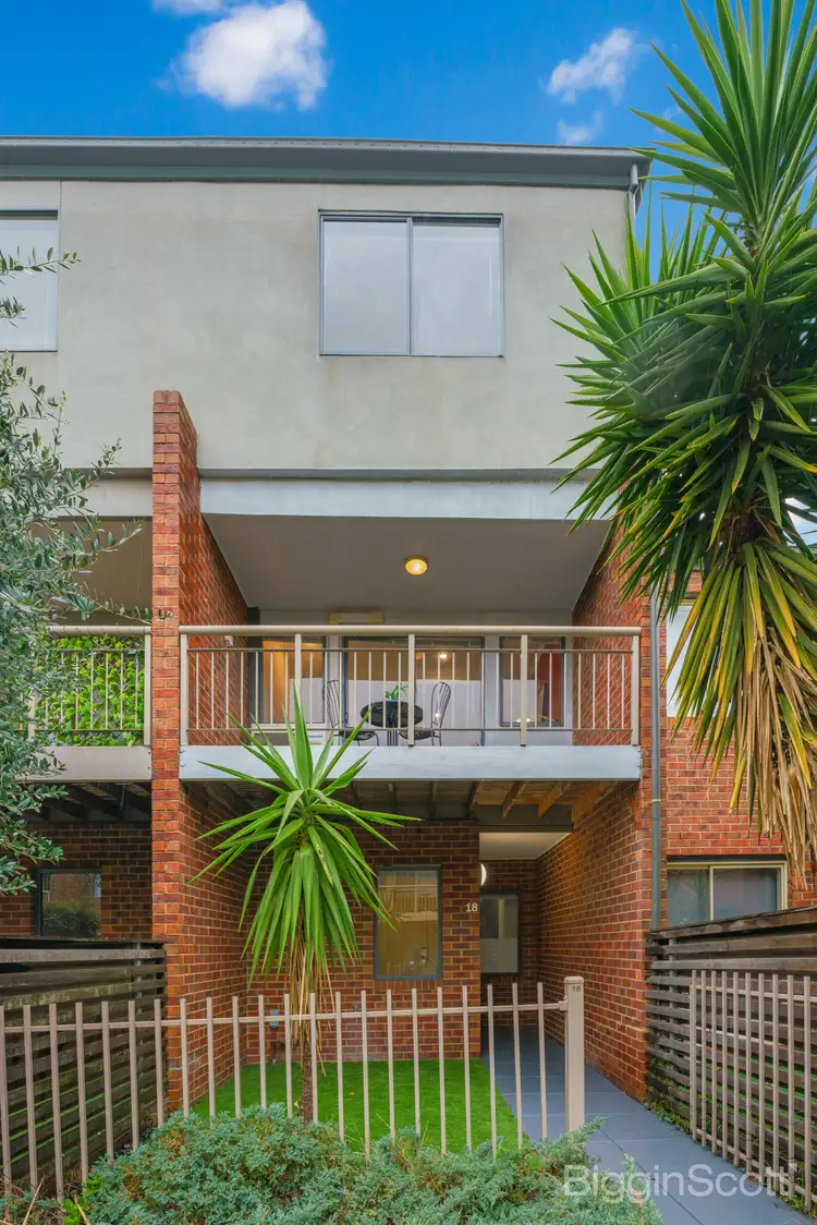 Main view of Homely townhouse listing, 18 Ribbony Walk, Maribyrnong VIC 3032