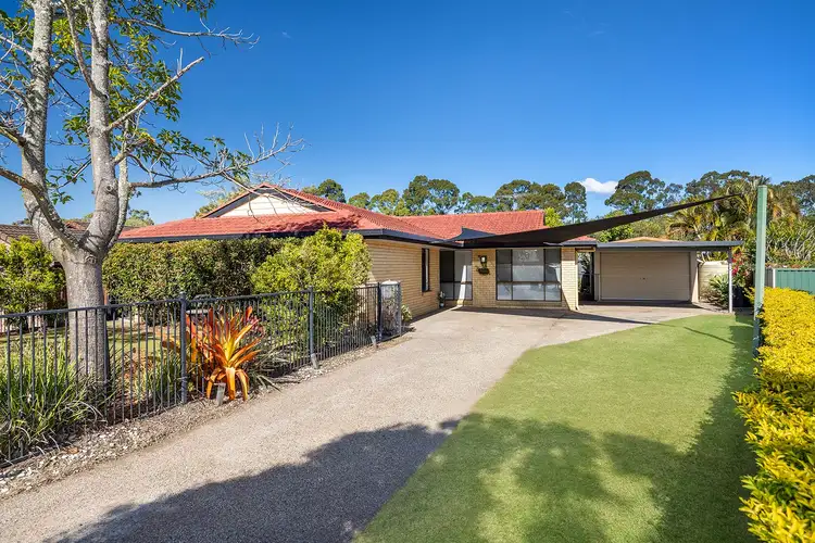 6 Ustinov Crescent, Mcdowall QLD 4053