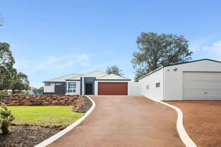 3 Glencoe Place, Bedfordale WA 6112