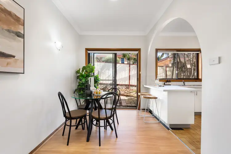 Fourth view of Homely villa listing, 2/6 Arthur Street, Bexley NSW 2207