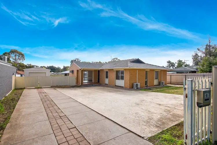 10 Lock Crescent, Pooraka SA 5095