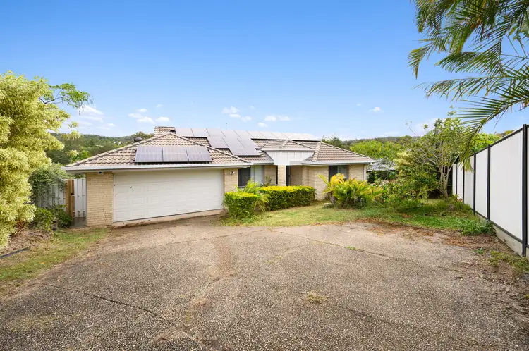 24 Antipodes Close, Pacific Pines QLD 4211