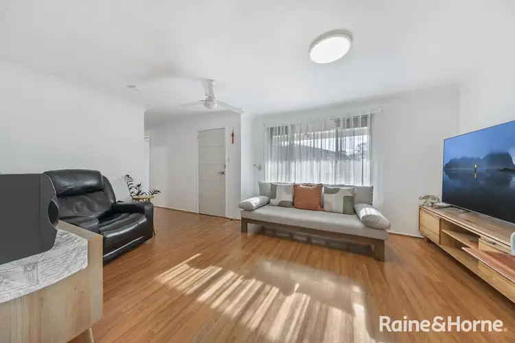 Fifth view of Homely villa listing, 28/212-228 Harrow Road, Glenfield NSW 2167