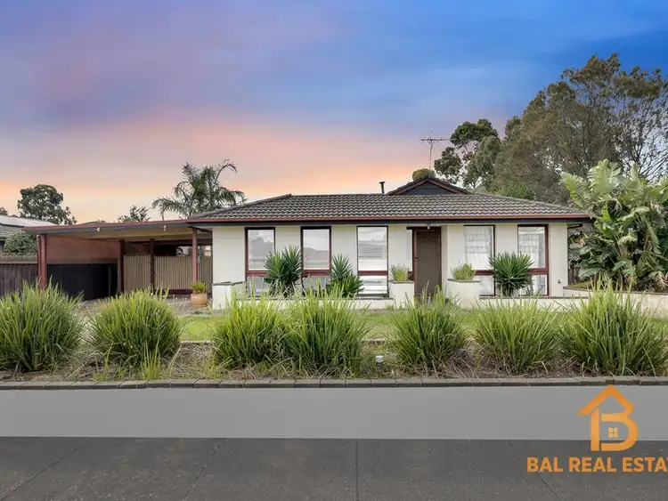 Fourth view of Homely house listing, 2 Campaspe Crescent, Brookfield VIC 3338
