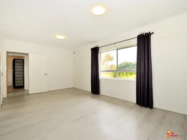 Second view of Homely house listing, 9/13 Milton Place, Orelia WA 6167