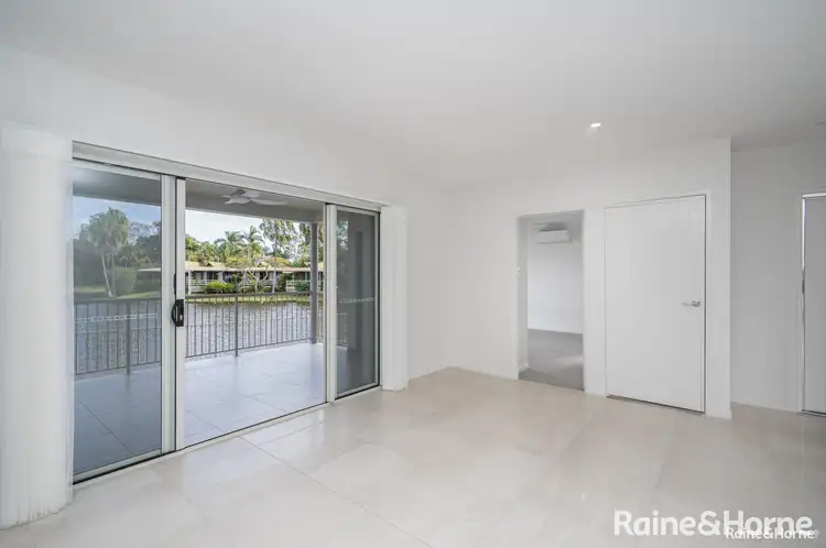 Sixth view of Homely villa listing, 2/15 Shell Street, Urangan QLD 4655