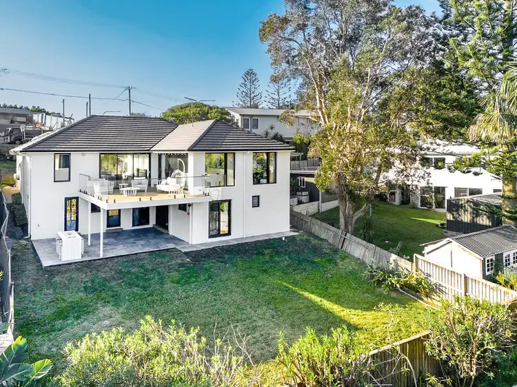 37 Carpenter Crescent, Warriewood NSW 2102