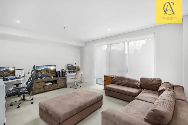 4/20 Dressler Court, Merrylands NSW 2160