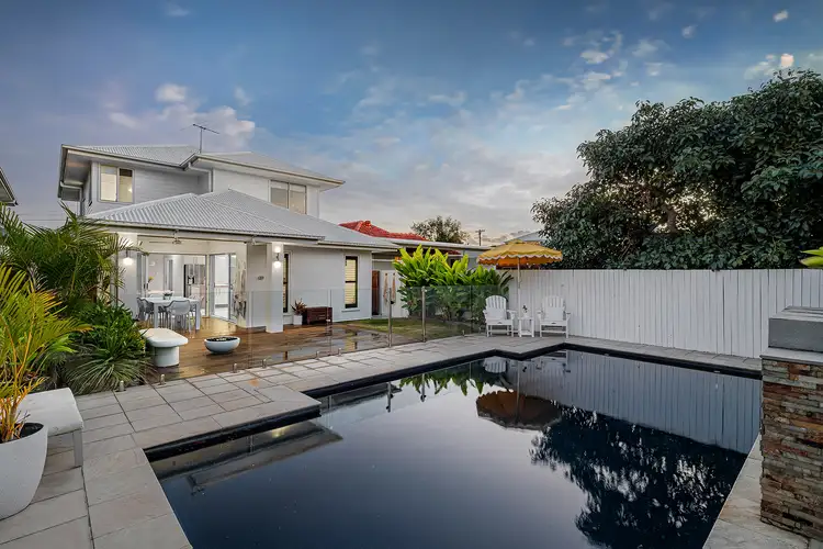 17 Berrimilla Street, Manly West QLD 4179