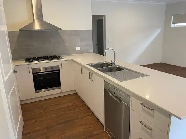 Fourth view of Homely house listing, 2/49 Winterfold Rd, Hamilton Hill WA 6163