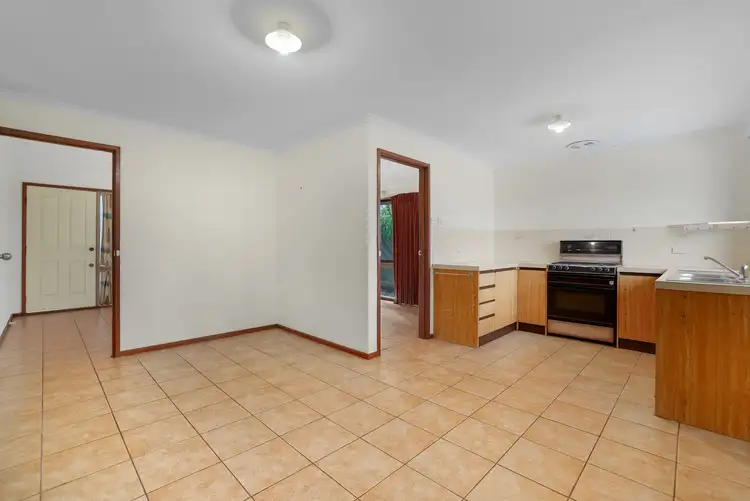 Sixth view of Homely house listing, 3 St Andrews Court, Sunbury VIC 3429