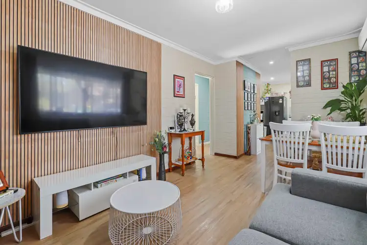 Main view of Homely house listing, 2/6 Arnott Court, Kelmscott WA 6111