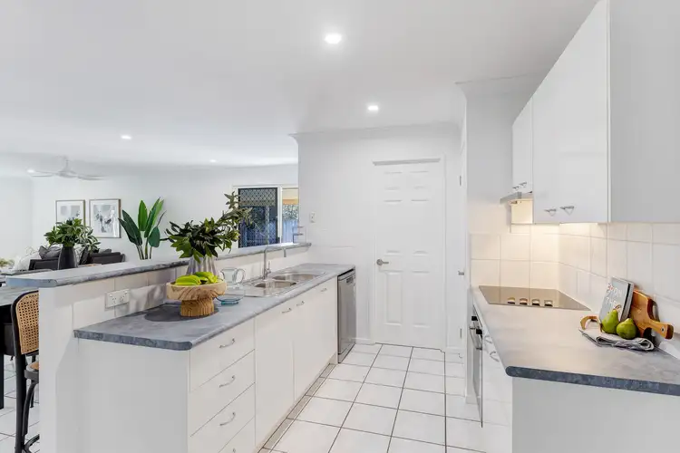 Fourth view of Homely house listing, 4 Leanne Close, Mcdowall QLD 4053