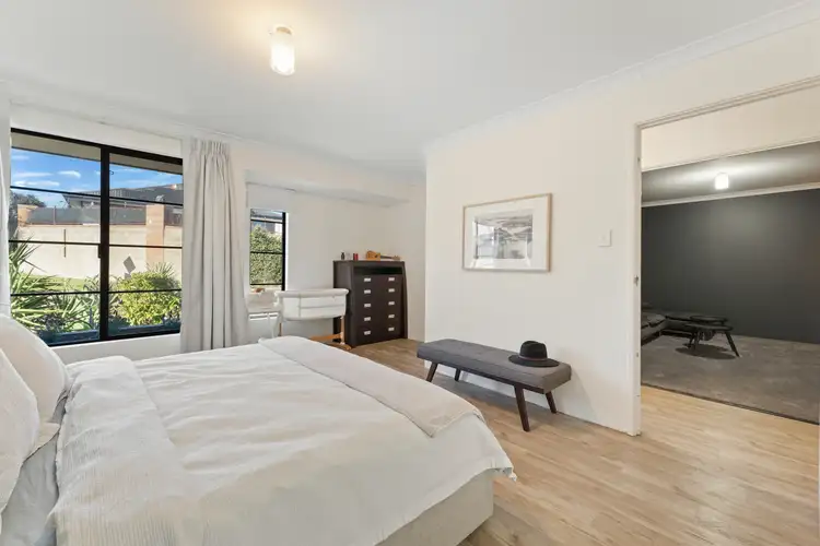 Fifth view of Homely house listing, 2 Mcgolgan Green, Baldivis WA 6171