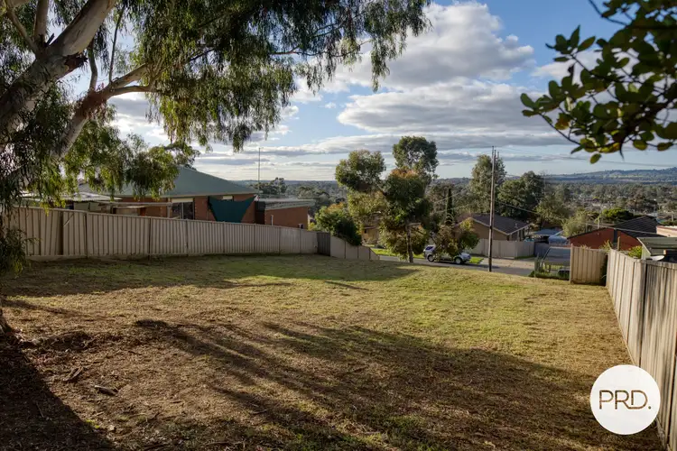 6 Kitchener Crescent, Seymour VIC 3660