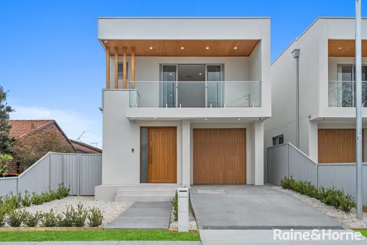16 William Street, Lurnea NSW 2170