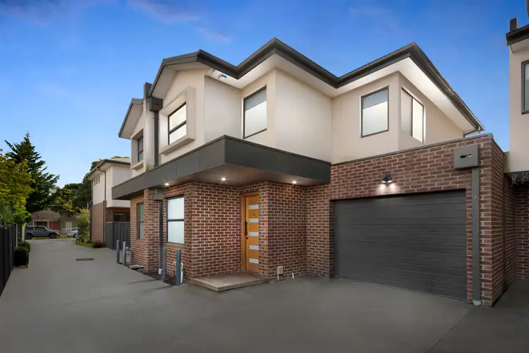 3/2 Omar Street, Maidstone VIC 3012