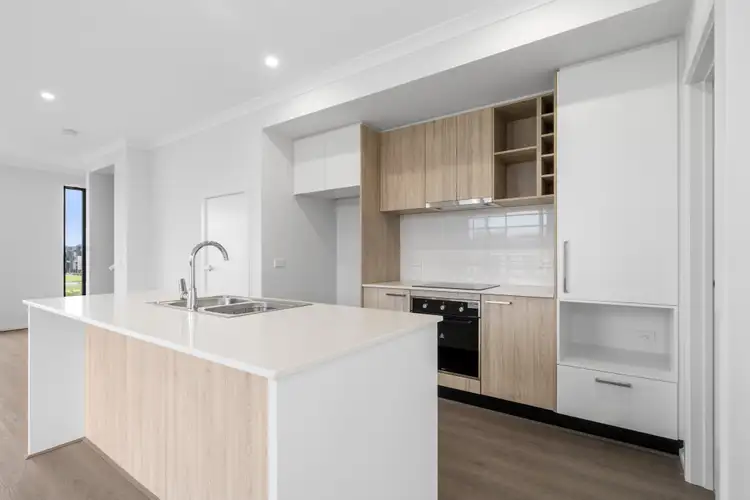Fifth view of Homely townhouse listing, 2 Tarlo Walk, Wollert VIC 3750