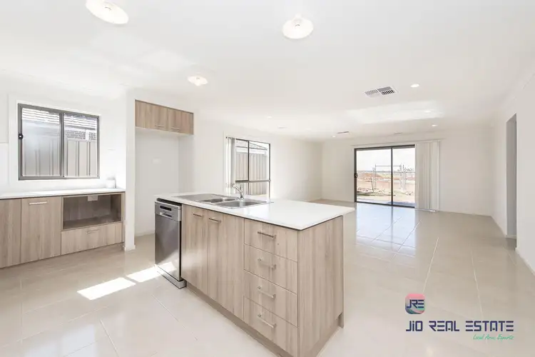 Second view of Homely house listing, 7 Cobble Street, Cobblebank VIC 3338