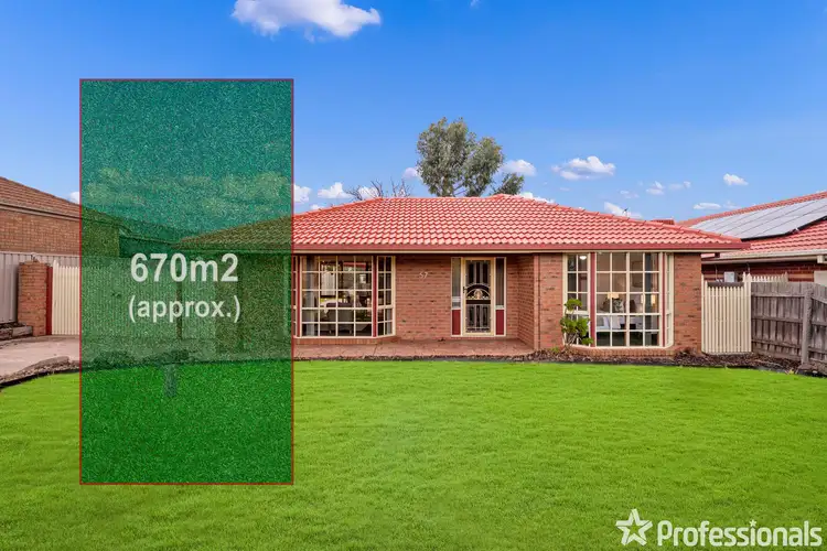 57 Saronvale Crescent, Hillside VIC 3037