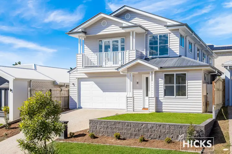 11 Hyacinth Street, Bridgeman Downs QLD 4035