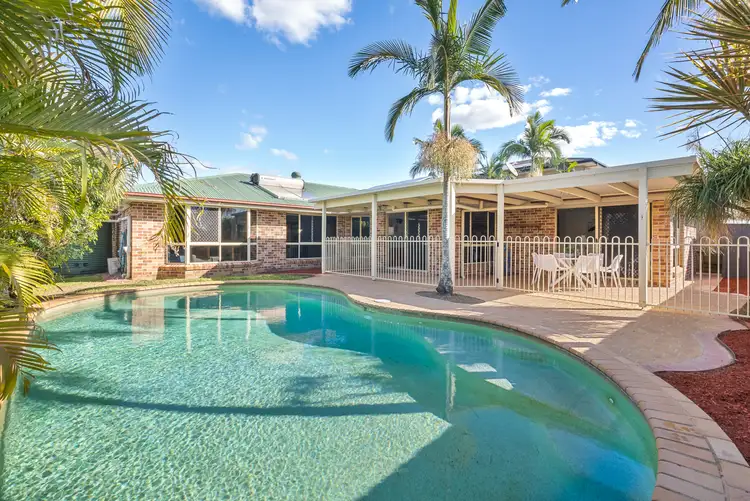 67 Silky Oak Crescent, Carindale QLD 4152