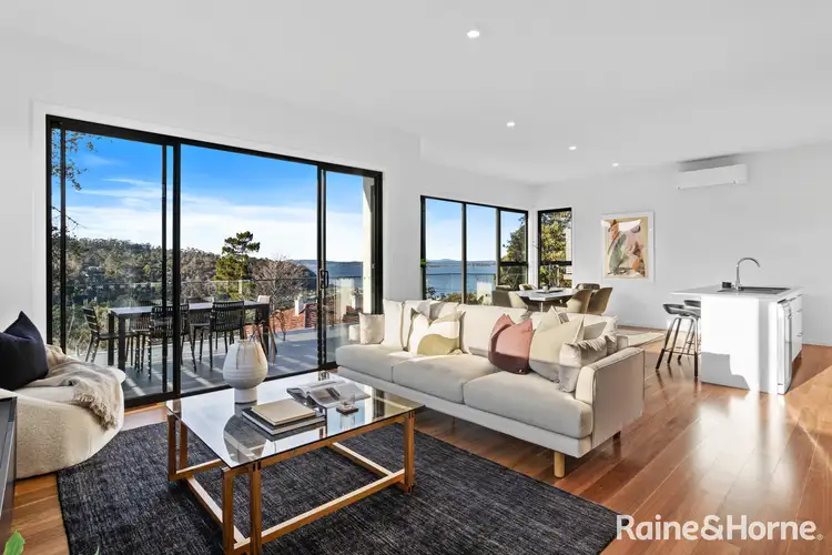 11/60 Auburn Road, Kingston Beach TAS 7050