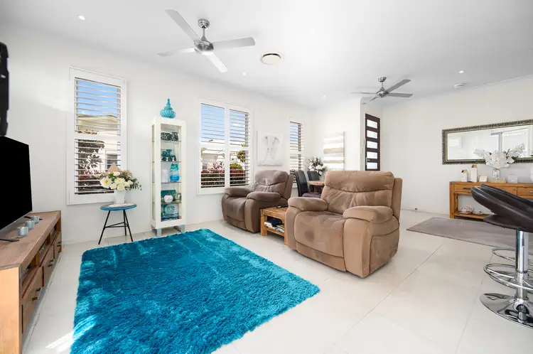 239/299 Napper Road, Arundel QLD 4214