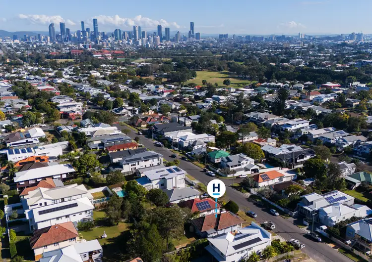 37 Watson Street, Camp Hill QLD 4152