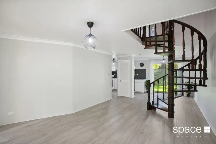 2 Finlayson Street