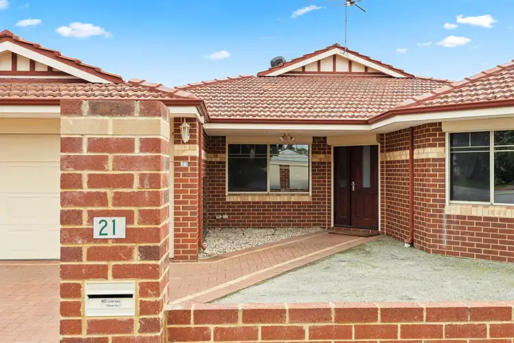 Second view of Homely house listing, 21 Parkland Drive, Warnbro WA 6169
