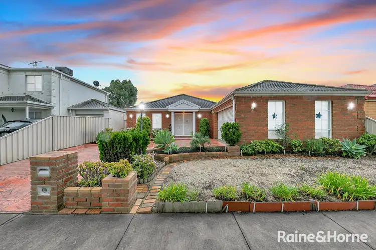 3 Archeron Court, Caroline Springs VIC 3023
