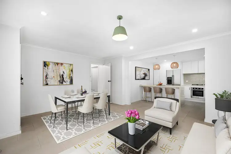 1/5 Saltley Street, South Kingsville VIC 3015