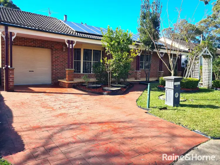 4 Flint Street, Ingleburn NSW 2565