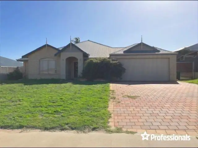 104 Glenfield Beach Drive, Drummond Cove WA 6532