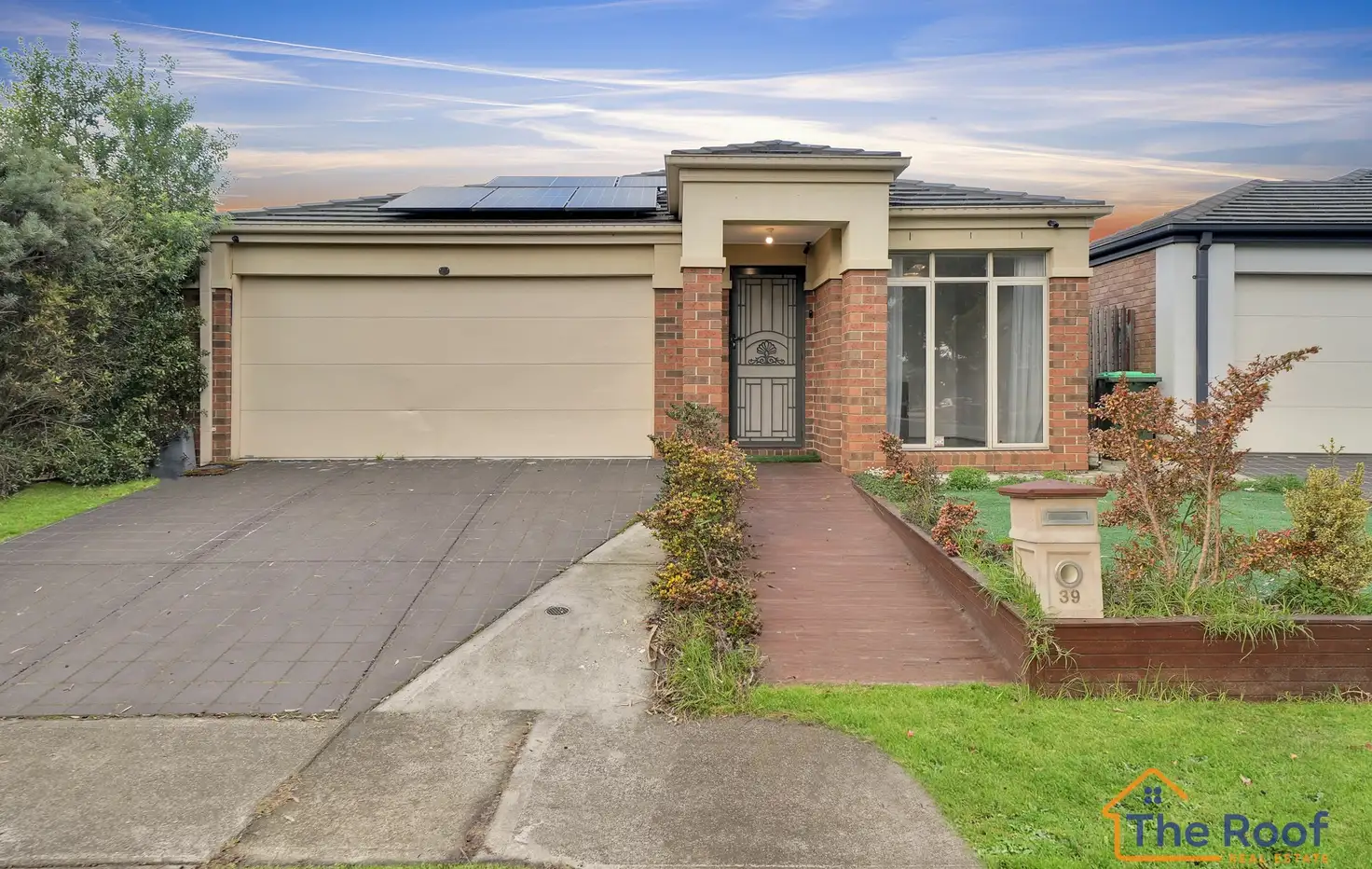 Main view of Homely house listing, 39 BILLABONG CRESCENT, Tarneit VIC 3029
