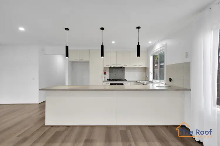 Fifth view of Homely house listing, 39 BILLABONG CRESCENT, Tarneit VIC 3029