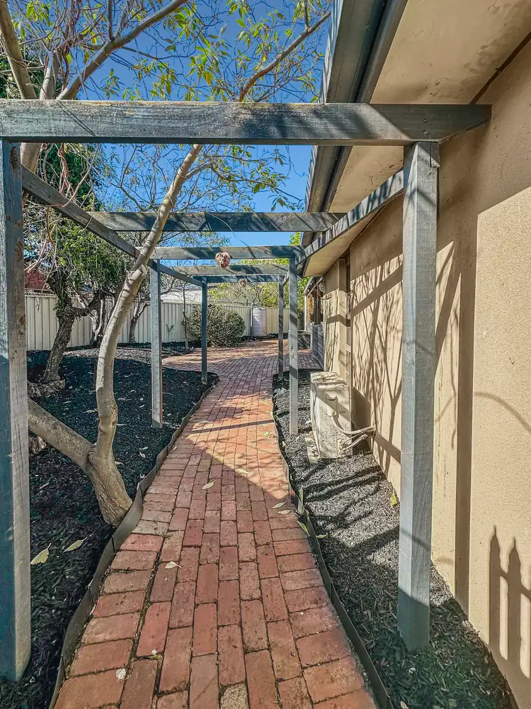 Second view of Homely house listing, 8 Nebo Court, Werribee VIC 3030