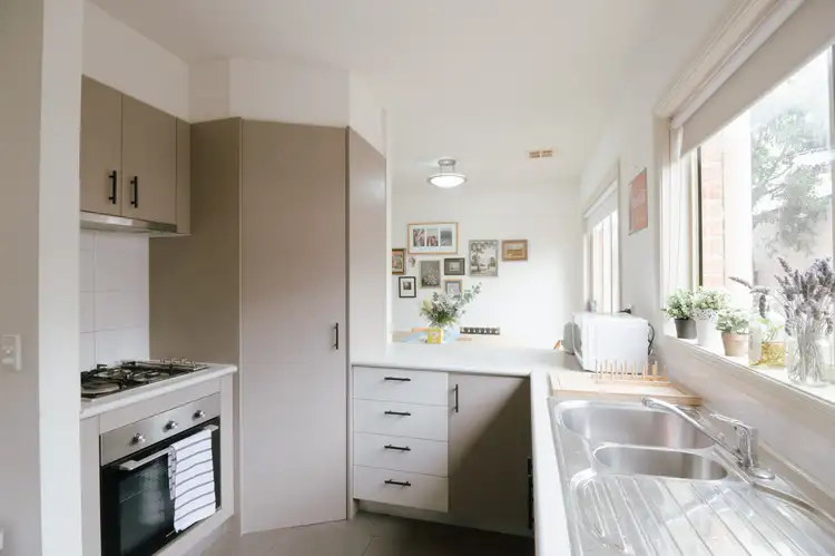 Fourth view of Homely townhouse listing, 2/44 Frankston-Flinders Road, Frankston VIC 3199