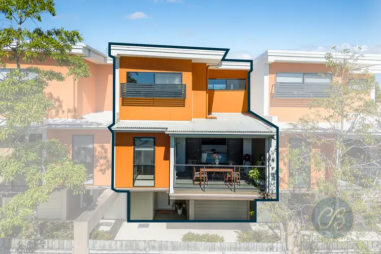 11 Gamelin Crescent