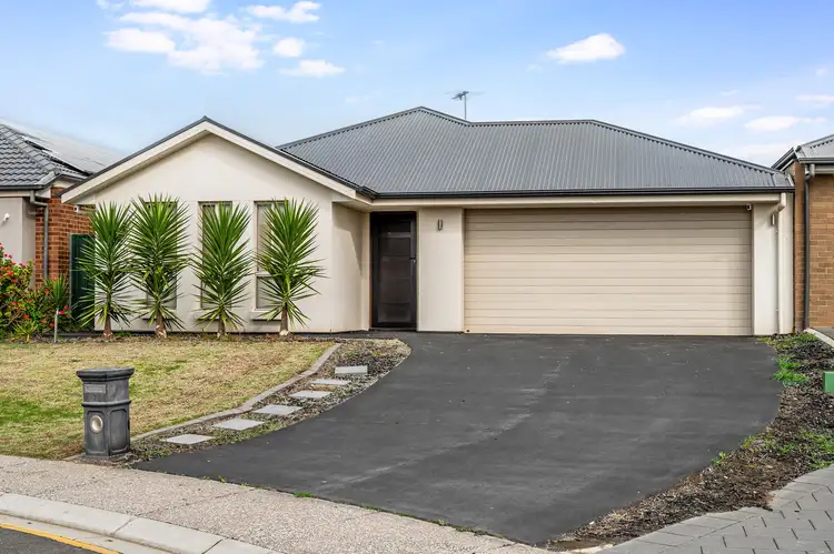 Second view of Homely house listing, 7 Braeview Circuit, Evanston SA 5116