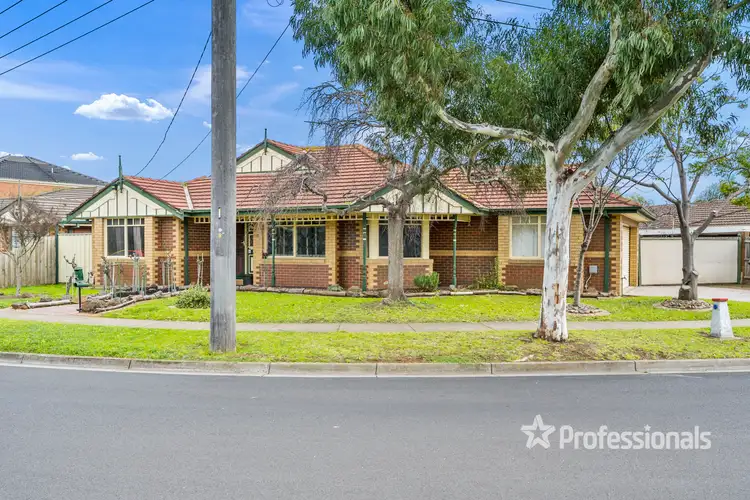 Second view of Homely house listing, 27 Weeden Drive, Werribee VIC 3030