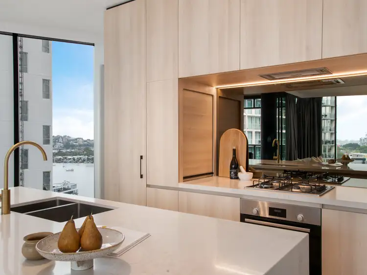 1405/20 Festival Place, Newstead QLD 4006